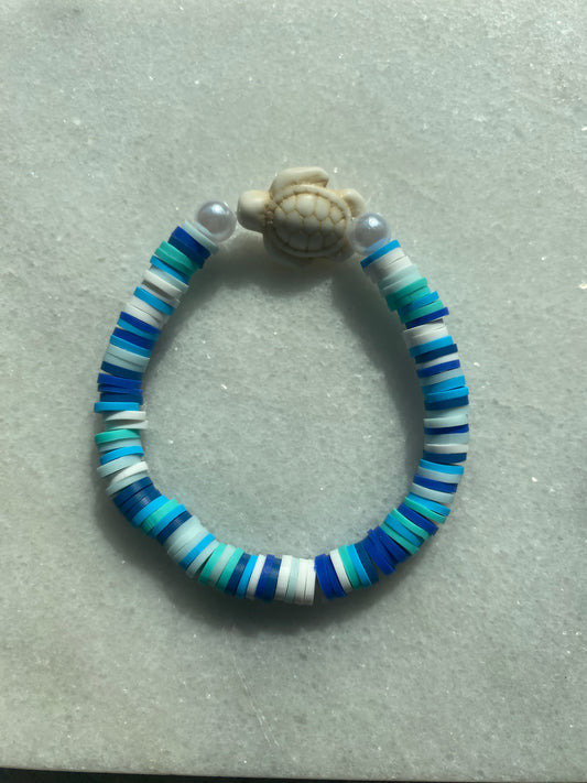 Blue sea turtle bracelet
